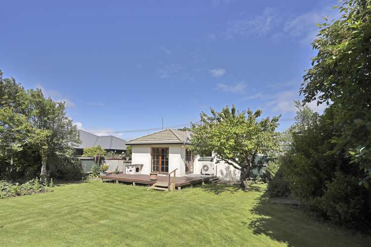61 Paterson Street Grasmere_24