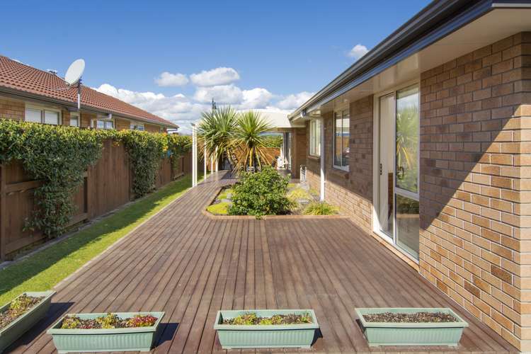 17 Galloway Crescent Pyes Pa_18