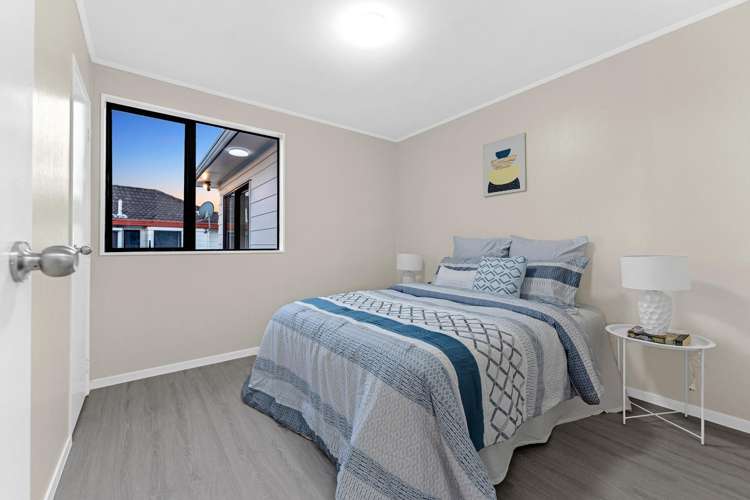 2/14 Etherton Drive Weymouth_8