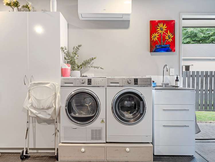 6 Stonebridge Park Drive Holdens Bay_21