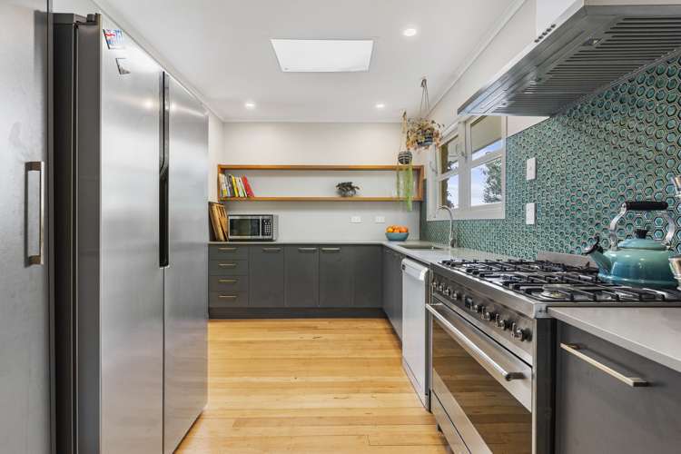 68 Coopers Road Gate Pa_7