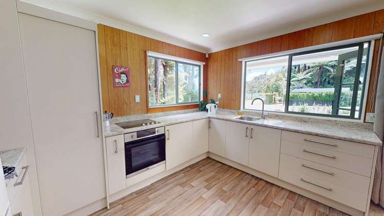 36 Tombleson Road Lake Rotoma_2