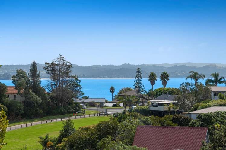 5 Waititiro Rise Stanmore Bay_24