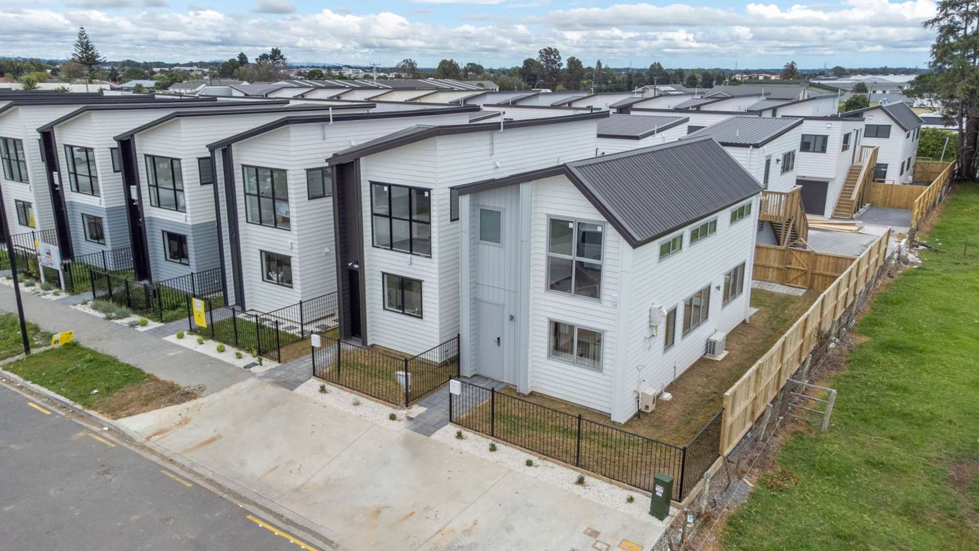 27 Bei Road Papakura_0