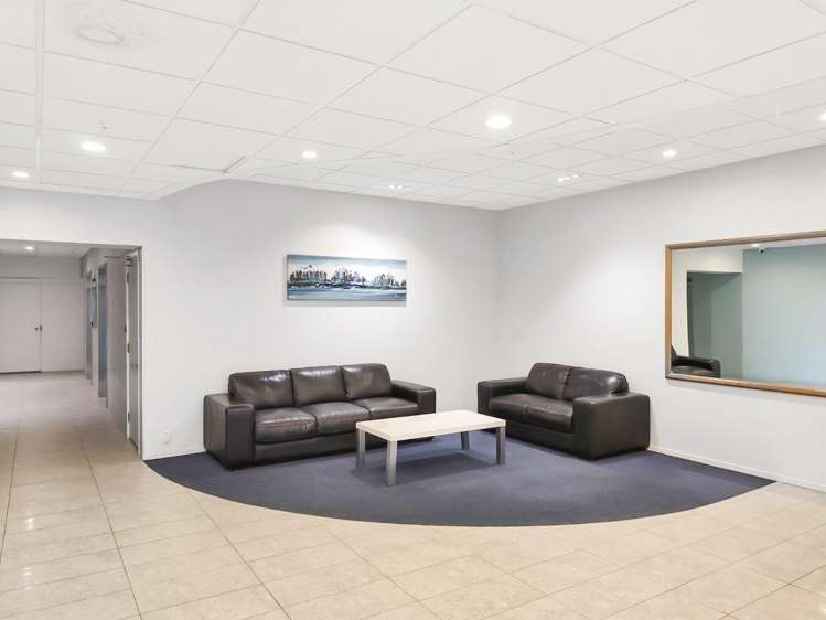 10D/126 The Terrace 2185_10