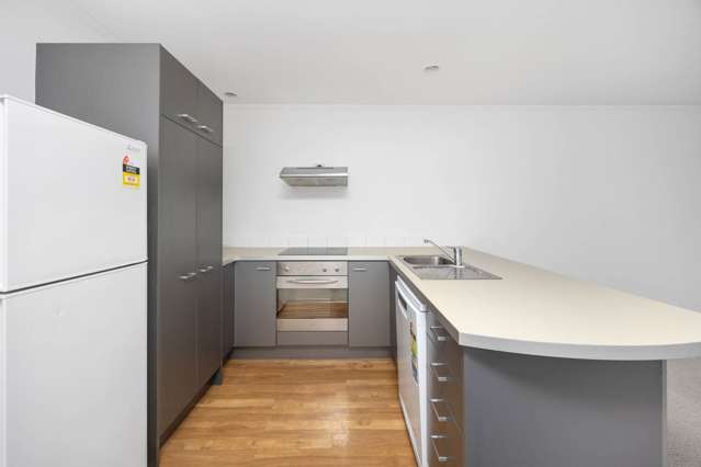 14/3 Ngahura Street Eden Terrace_2