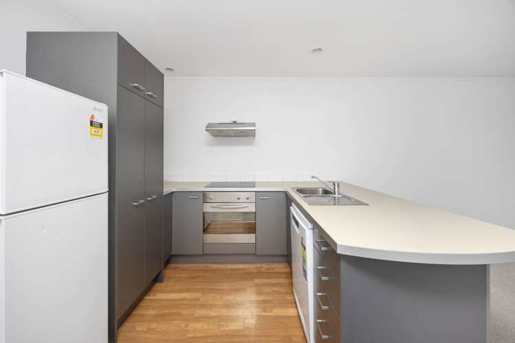 14/3 Ngahura Street Eden Terrace_2