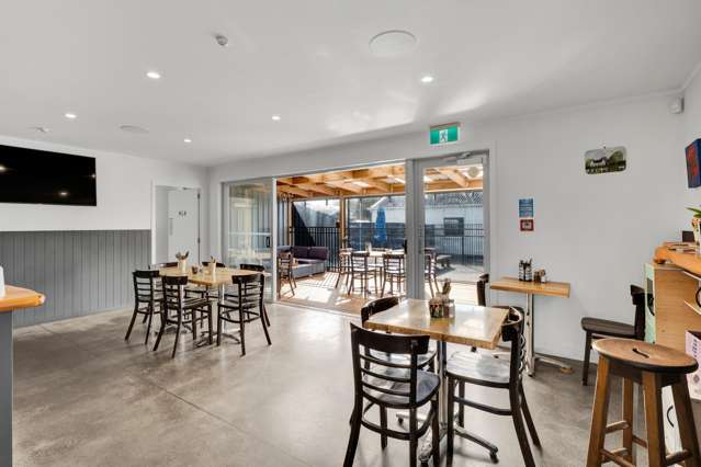 534 Richmond Road Lepperton_4