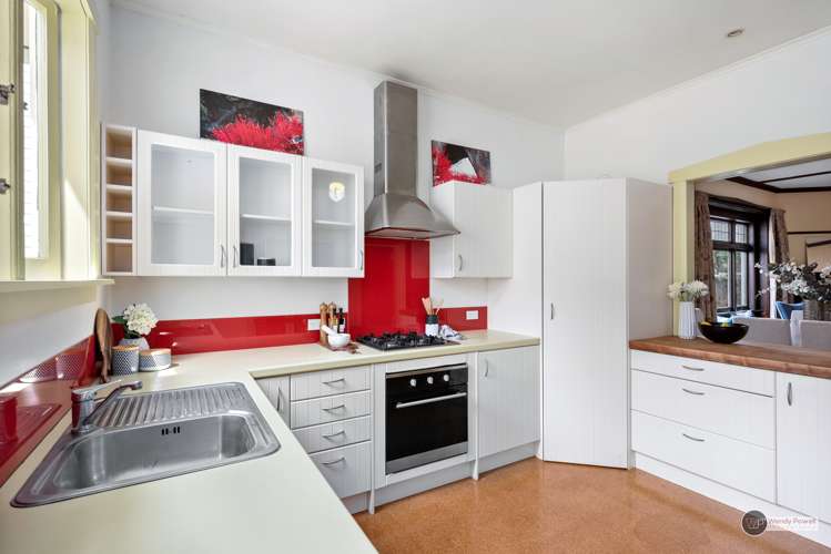 8 Britannia Street Petone_13