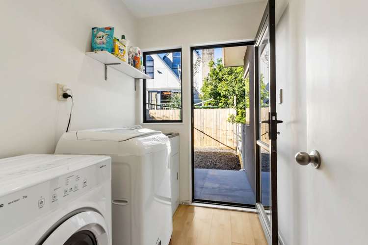 24 Bush View Lane Northcote_18