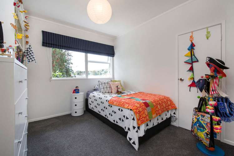 76 Advene Road Cockle Bay_10