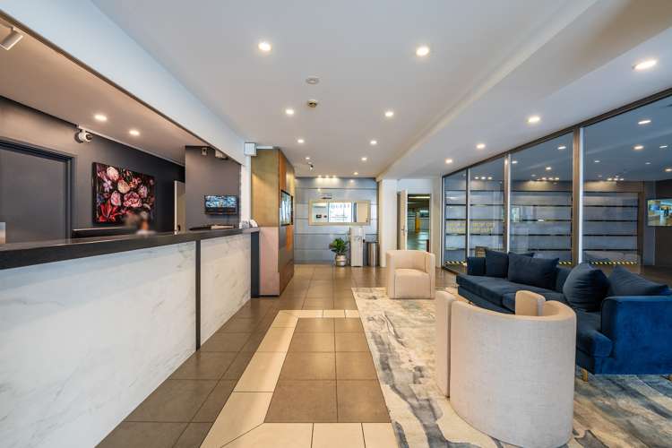 505/31 - 39 Davis Crescent_1