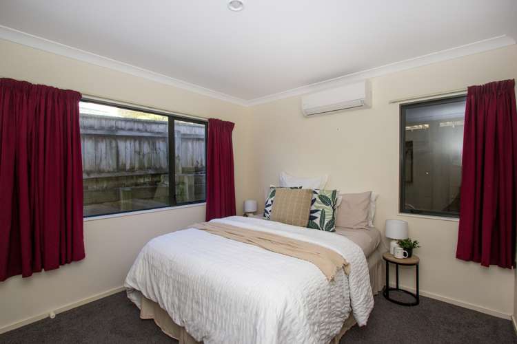 14A Claverton Grove Churton Park_13