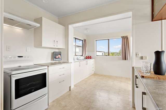 2/180 Coronation Road Hillcrest_4