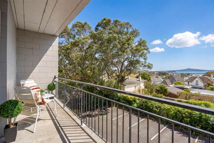 9/16 Belmont Terrace Remuera_9