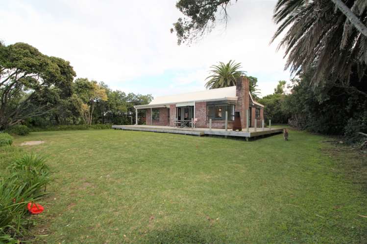 13 Tuna Place Whiritoa_3