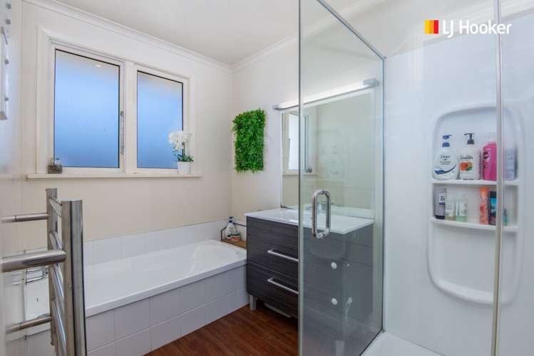 16 Clyde Street Mosgiel_10