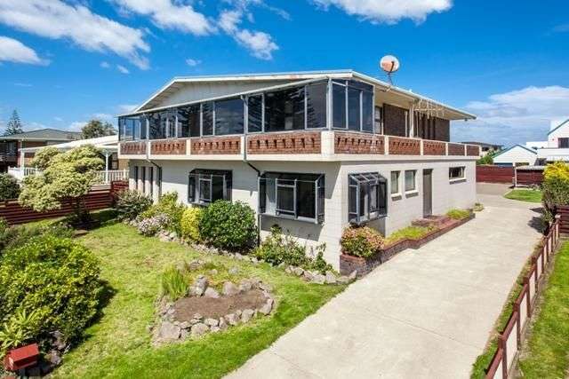 214 Ocean Road Ohope_2