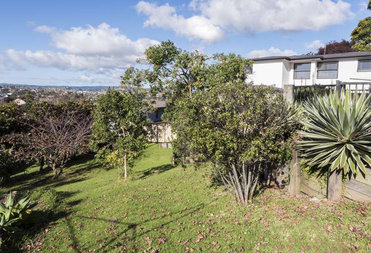 66a Bradbury Road Botany Downs_24