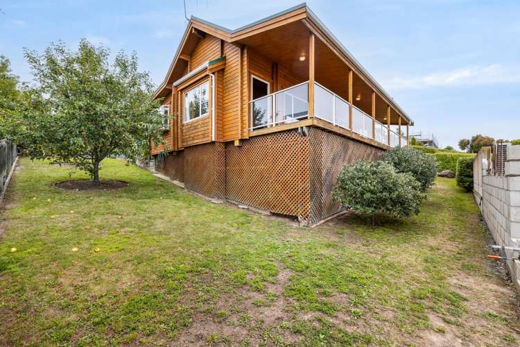 19b Tuawera Terrace Sumner_16