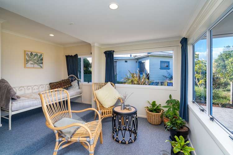 8 Pohutukawa Avenue Kaiaua_11