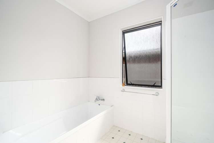 8 Furlong Crescent Churton Park_10