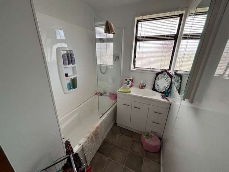 92 Waenga Drive 10126_4