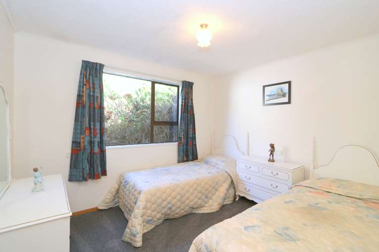 81 Erskine Road Otatara_17