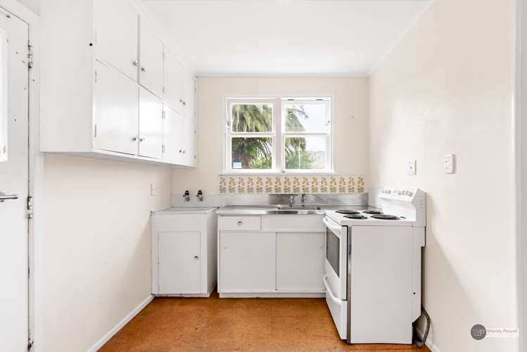 45 Logie Street Stokes Valley_17