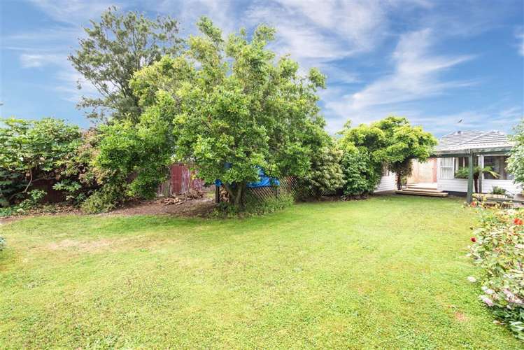 116 Springs Road Hornby_11