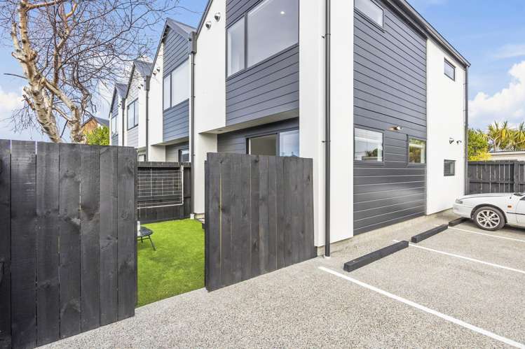 67C Royal Crescent Saint Kilda_16