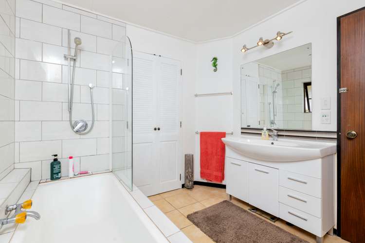 4 Cobham Place Solway_20