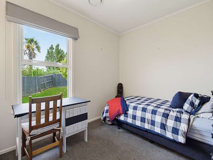 8 Mckenzie Road Owhata_19