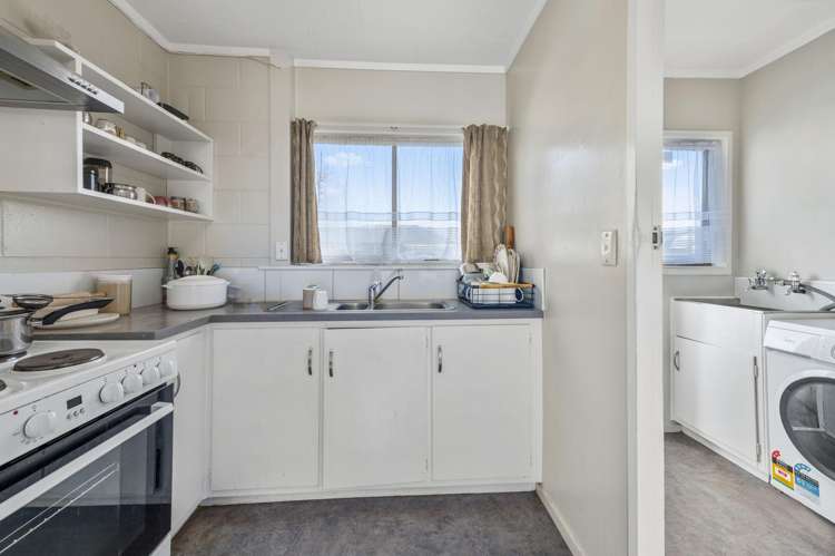 26 Herewini Street Victoria_3