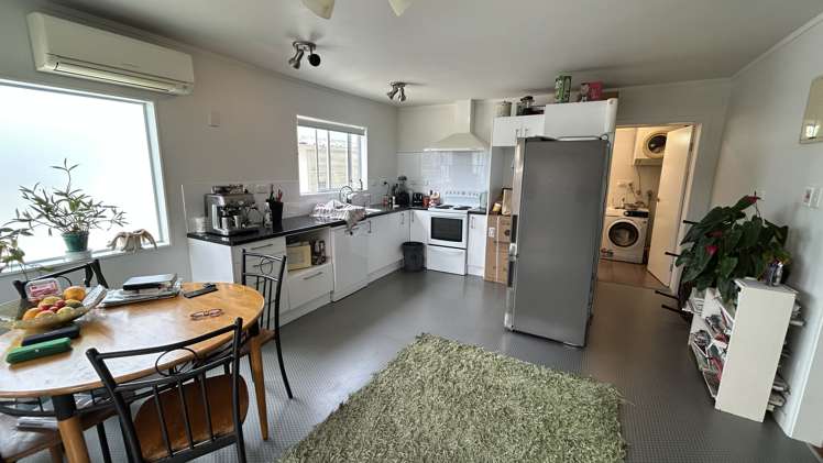 36 Busby street Blockhouse Bay_4