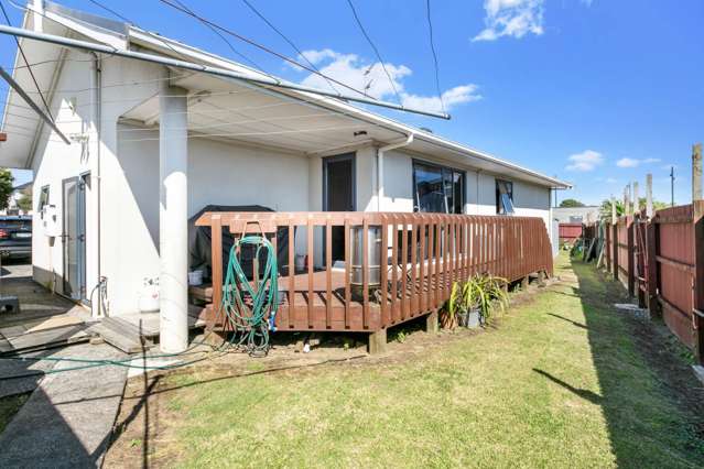 8 Cambridge Terrace Papatoetoe_3