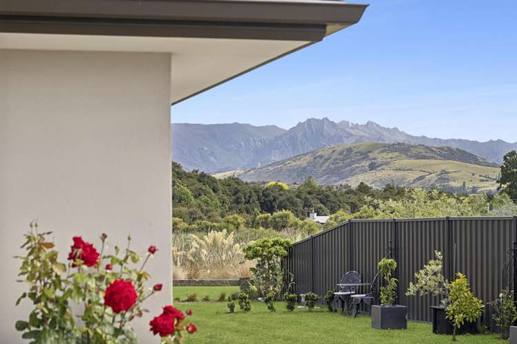 28 Sherwin Avenue Albert Town_24