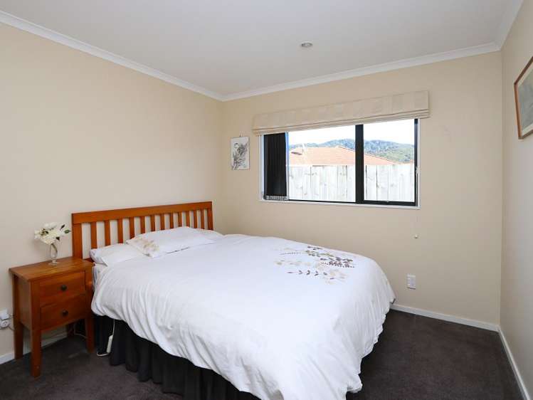 19 Woodland Grove Wainuiomata_11