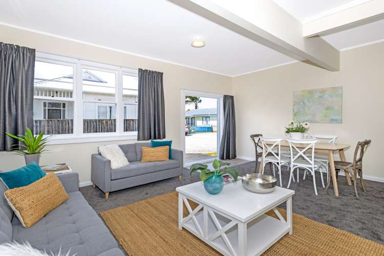 73 De Lautour Road Inner Kaiti_5