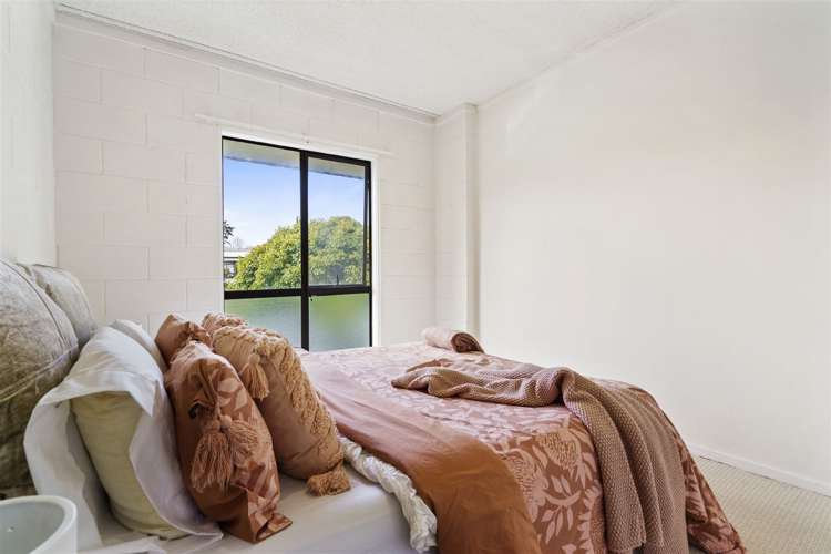 7/1 Glen Road Browns Bay_13