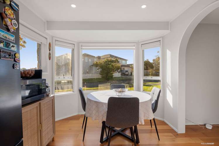 1/17 Hedge Row Sunnyhills_8