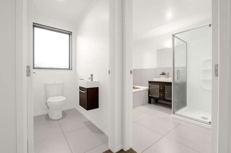 106 Saint James Drive Huntington_24