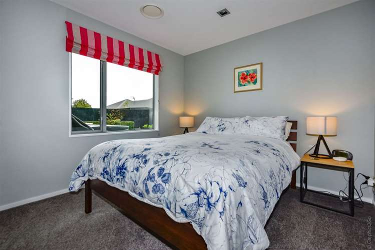 35 Reka Street Parklands_14