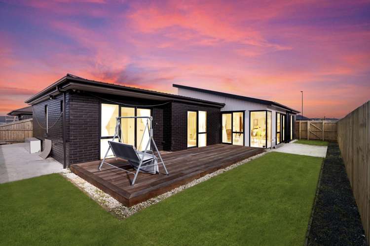 47 Selfe Crescent Burwood_8