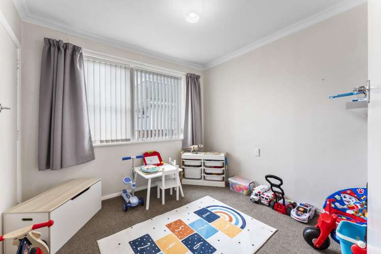 34 Saint Annes Street Levin_12