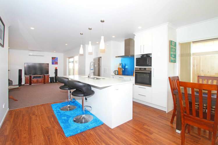 43a Doment Crescent Orewa_11