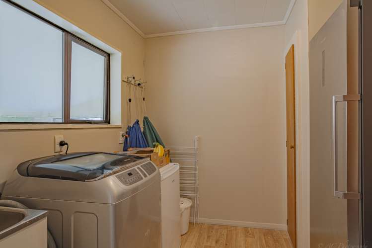 145 Adair Road Adair_16