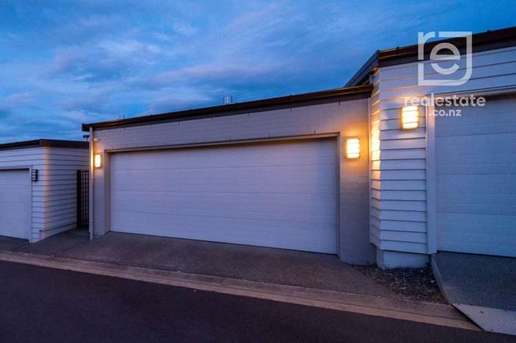 14 Riviera Drive Flat Bush_1