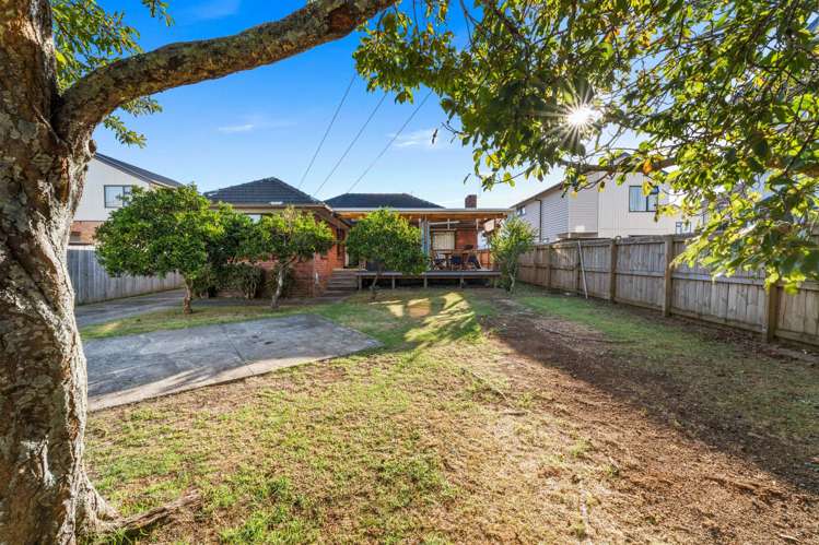23 Forbes Road Favona_15