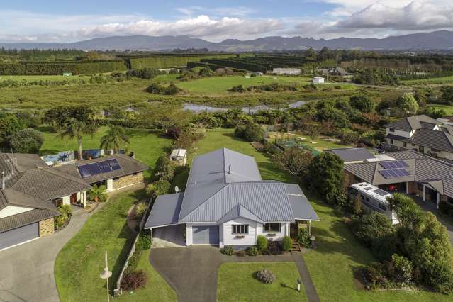 4 Bransley Grove Katikati_2